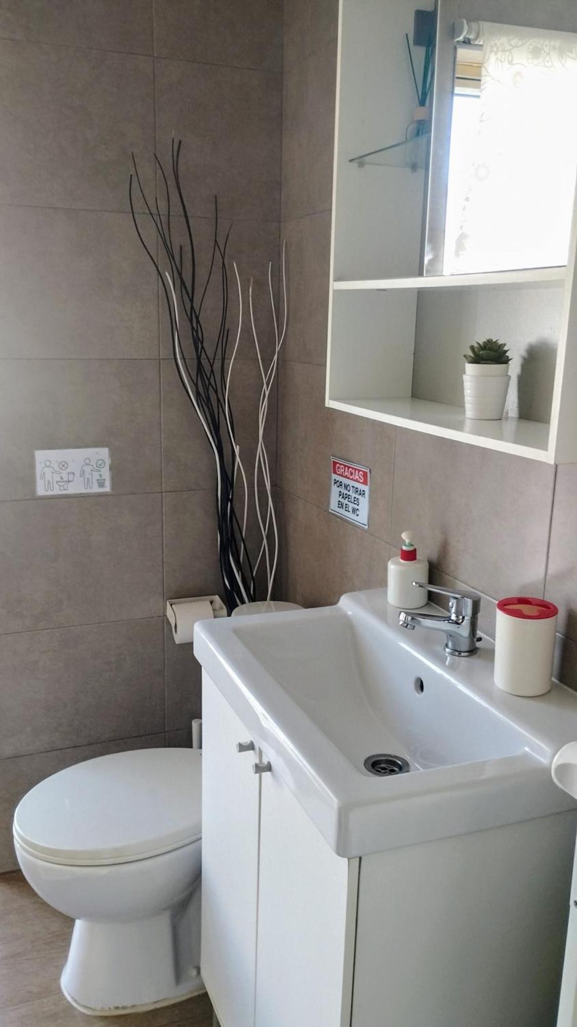 Apartamento 1 Dormitorio Y Salon Con Sofa Cama Bien Comunicado Con El Centro Seville Exterior photo