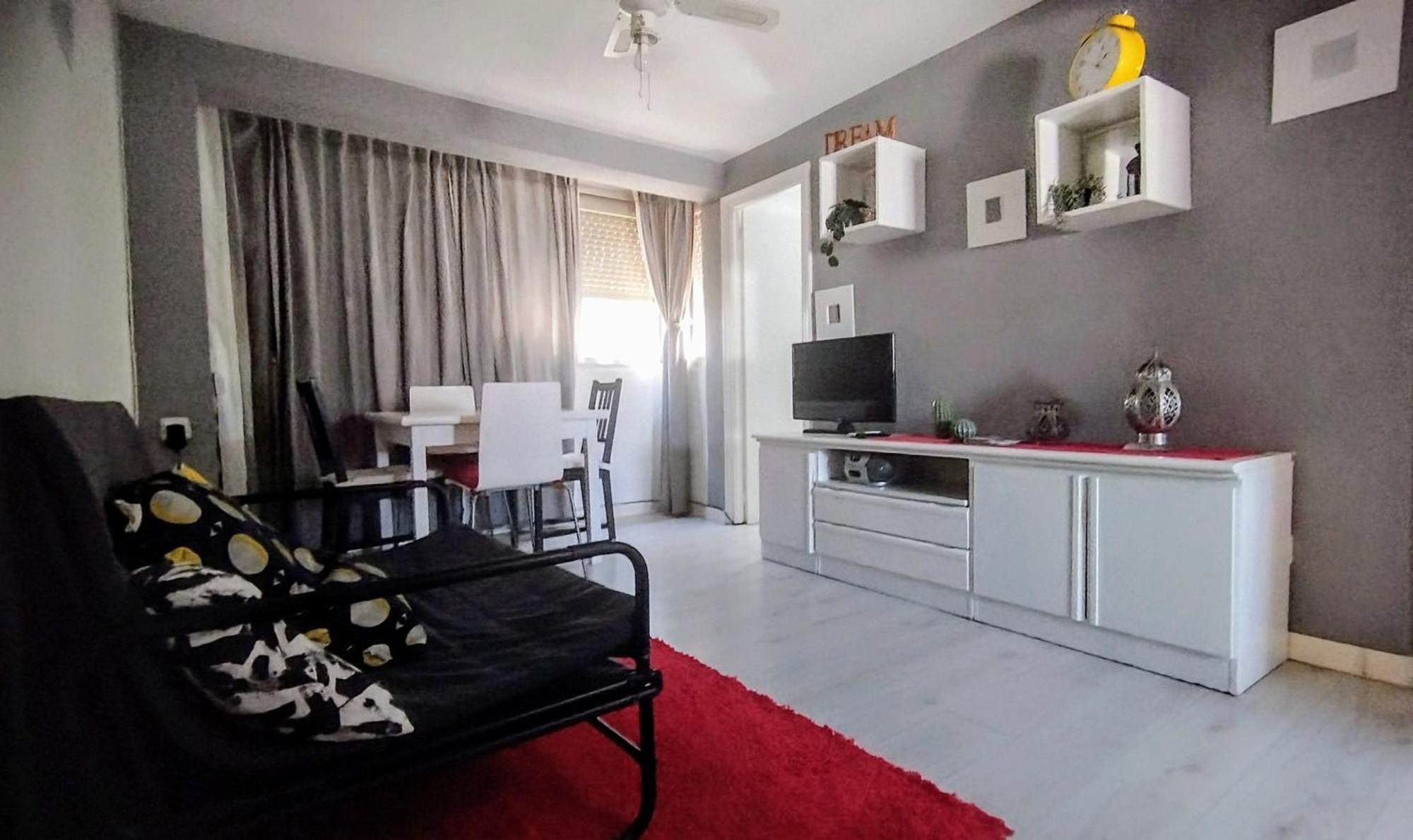 Apartamento 1 Dormitorio Y Salon Con Sofa Cama Bien Comunicado Con El Centro Seville Exterior photo