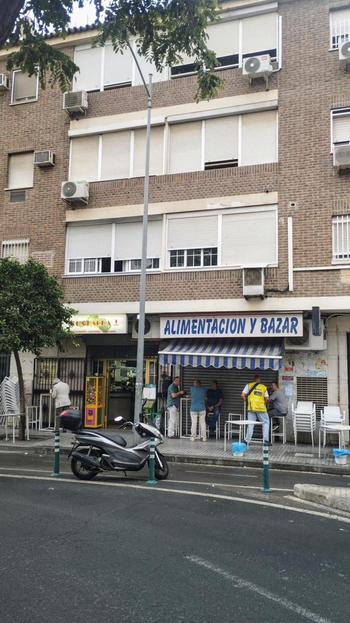 Apartamento 1 Dormitorio Y Salon Con Sofa Cama Bien Comunicado Con El Centro Seville Exterior photo